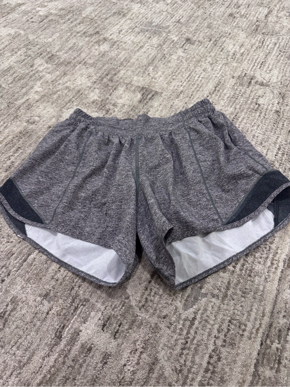 Lululemon hotty hots sz 6